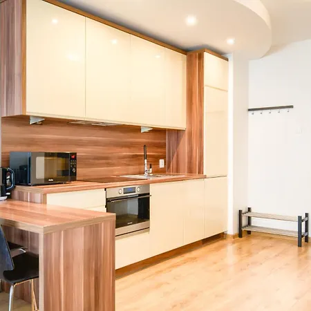 Wojska Polskiego, Sun & Snow * Kolobrzeg